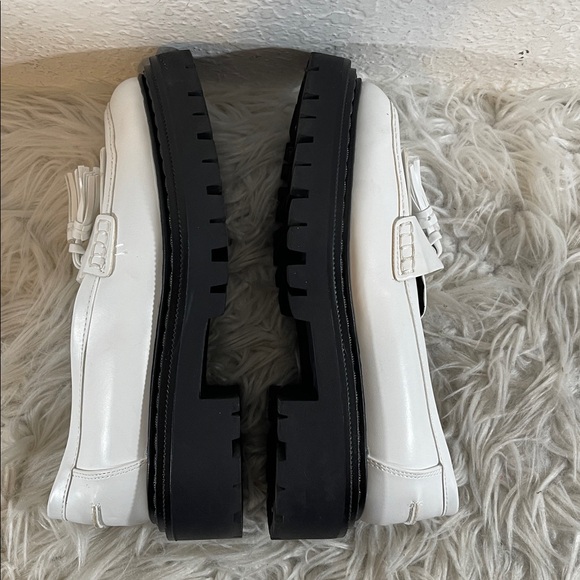 H&M Black/White Chunky Loafers Platform Sole & Tassel Detail Slip On Size 37 (6) - Picture 10 of 16